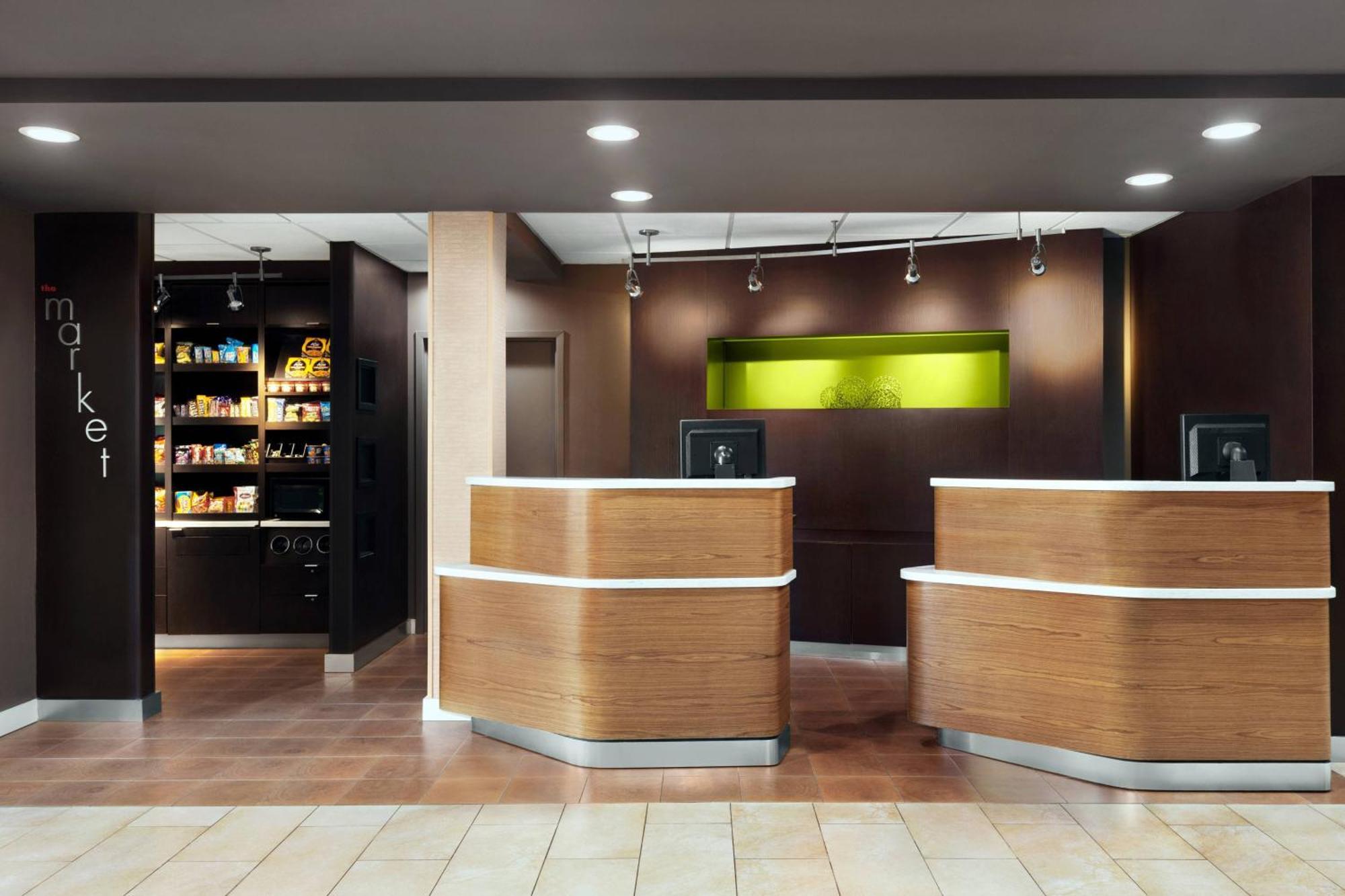 Courtyard By Marriott Tulsa Central Bagian luar foto